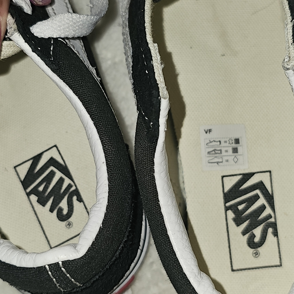 Vans Classic Black and White Lace-Up Sneakers - Picture 7 of 8